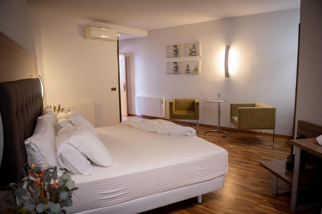 Hotel Bruc Εξωτερικό φωτογραφία